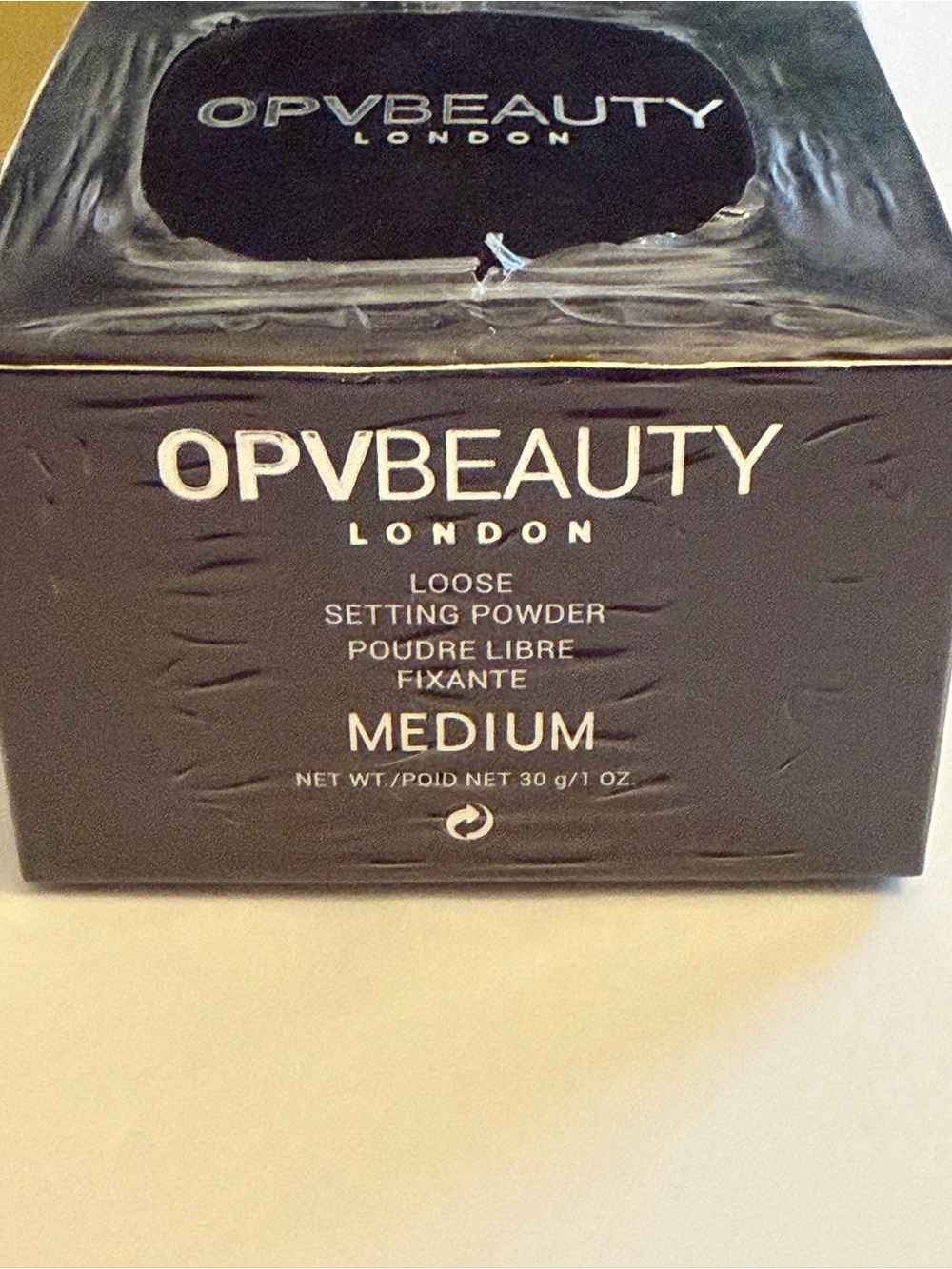 OPVBEAUTY Medium Loose Setting Powder — Black Packaging